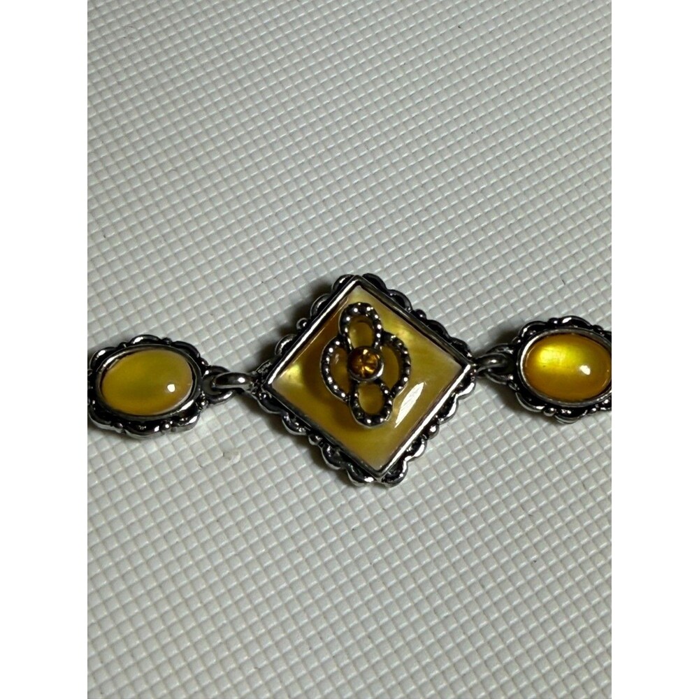 Vintage Silver-Tone Bracelet With Yellow Resin Cabochons & Ornate Details 7.5 In